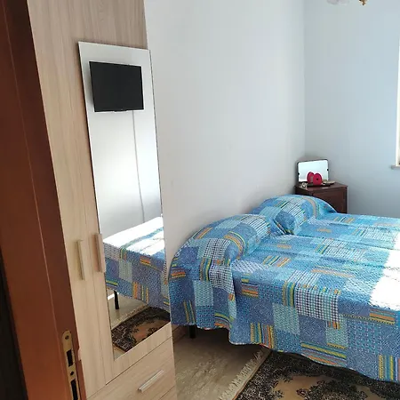 Calabria بيت ضيافة 3*